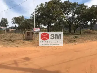Imóveis em Professor Jhonsen