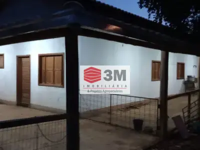 Casa com 4 quartos em Jardim dos Pescadores, Três Marias - 180m²