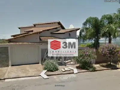 Casa com 0 quartos em JK, Três Marias - 310m²