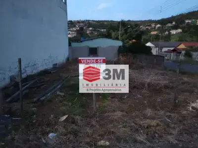 Lote / Terreno com 0 quartos em Centro, Três Marias - 0m²