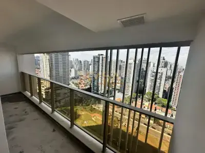 Apartamento com 2 quartos em Brooklin