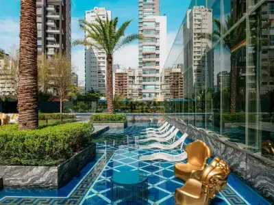 Apartamento com 3 quartos em Moema