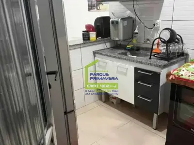 Casa em Jardim Maria Luiza
