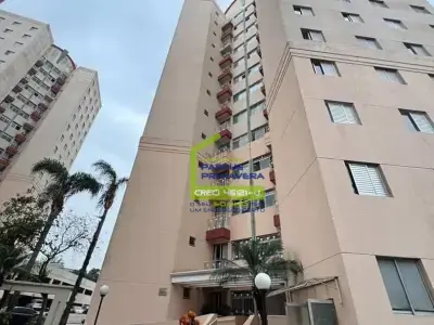 Apartamento em Jardim Marajoara