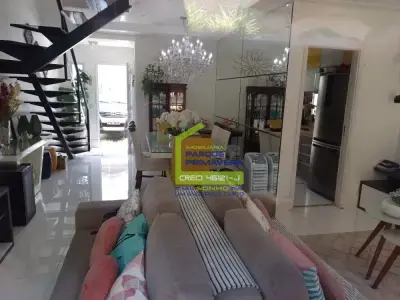 Casa de Condomínio em Jardim Umuarama