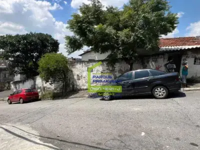 Lote / Terreno em Jardim Miriam