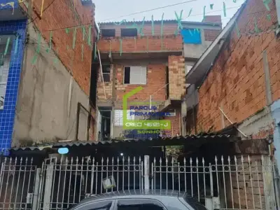 Sobrado em Jardim Apurá