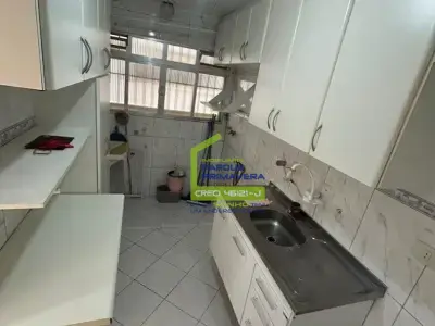 Apartamento em Vila Santana