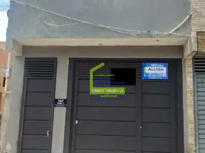 Casa em Jardim Bandeirantes