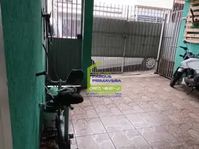 Sobrado em Santa Amélia
