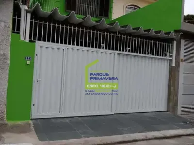 Casa em Jardim Itacolomi