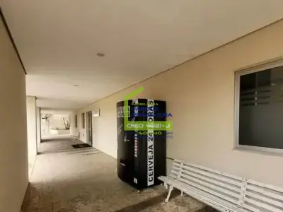 Apartamento em Vila Constança