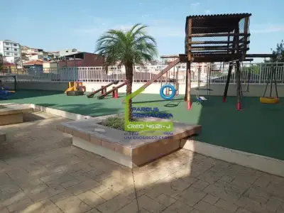 Apartamento em Vila Constança