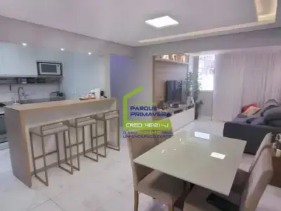 Apartamento em Vila Santana