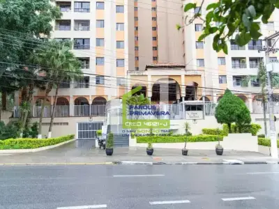 Apartamento em Centro