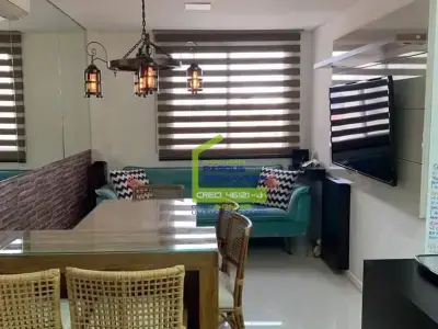 Apartamento em Vila Constança
