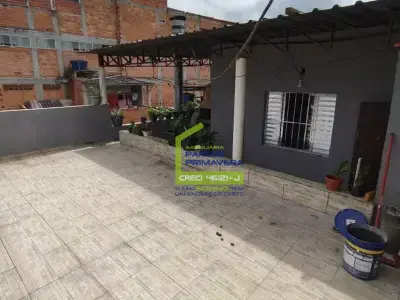 Casa em Jardim Santa Terezinha (Pedreira)