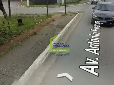 Galpão em Canhema