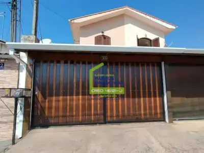 Sobrado em Centro