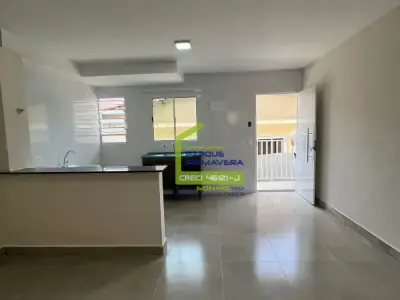 Casa em Parque Primavera