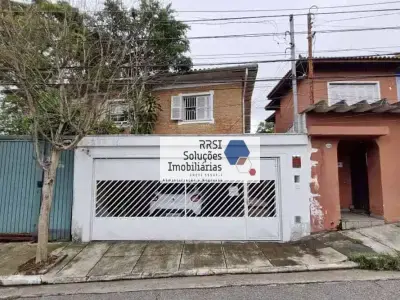 Sobrado com 3 quartos em Jardim Petrópolis