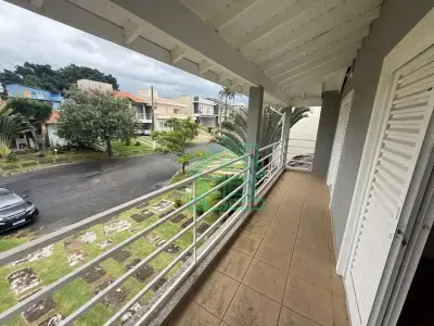 Casa de Condomínio com 4 quartos em Jardim Portal de Itaici