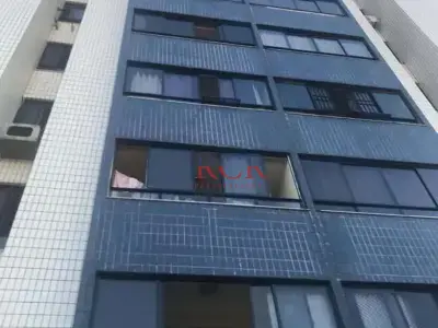 Apartamento com 3 quartos em Papicu, Fortaleza - 105m²