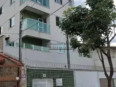 Imóveis em Nova Esperança
