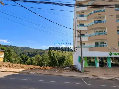 Lote / Terreno em Centro