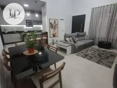 Casa de Condomínio em Jardim Bréscia