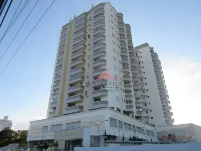 Apartamento com 2 quartos em Centro, Palhoça - 94m²