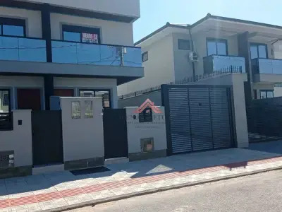 Imóveis em Nova Palhoça