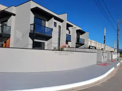 Sobrado com 2 quartos em Sertão do Maruim, São José - 115m²