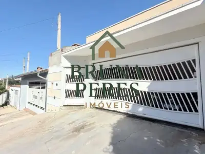 Casa com 0 quartos em Jardim dos Colibris