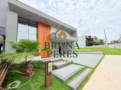 Casa de Condomínio com 3 quartos em Residencial Evidências
