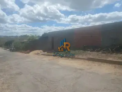Lote / Terreno com 0 quartos em Silvio Santiago
