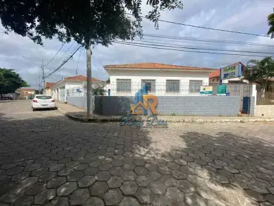 Prédio com 0 quartos em Centro