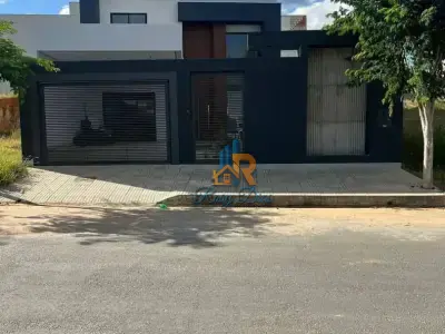 Sobrado com 0 quartos em Parque Raquel