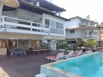 Casa com 6 quartos em Itanema, Angra dos Reis - 350m²