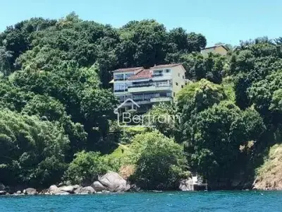 Casa com 11 quartos em Ponta Leste, Angra dos Reis - 851m²