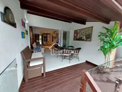 Apartamento com 3 quartos em Ponta da Cruz, Angra dos Reis - 150m²