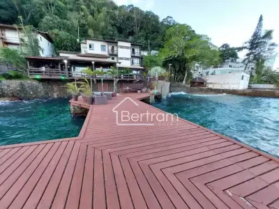 Casa com 5 quartos em Sapinhatuba III, Angra dos Reis - 750m²