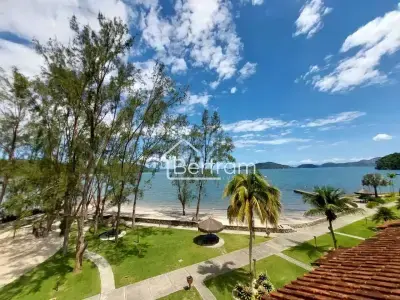 Apartamento com 3 quartos em Bracui, Angra dos Reis - 160m²