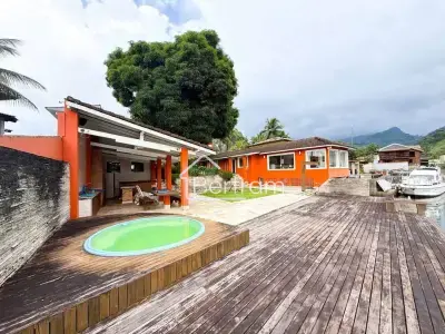 Casa com 3 quartos em Condomínio Porto Bracuhy, Angra dos Reis - 260m²