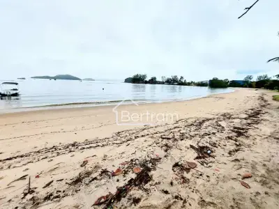 Casa com 3 quartos em Bracuí (Cunhambebe), Angra dos Reis - 192m²