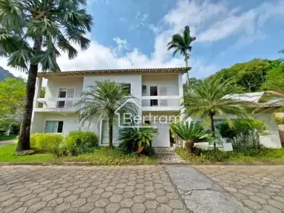 Casa com 5 quartos em Pontal (Cunhambebe), Angra dos Reis - 1m²
