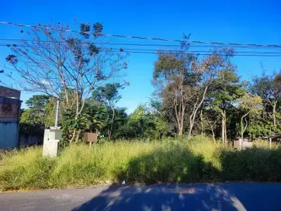 Lote / Terreno com 0 quartos em Residencial Paineiras, Lagoa Santa - 360m²