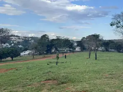 Lote em Condomínio com 0 quartos em Cond. Estância dos Jardins, Lagoa Santa - 360m²