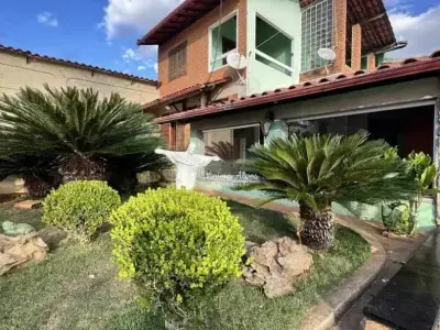 Casa com 4 quartos em Joá, Lagoa Santa - 345m²