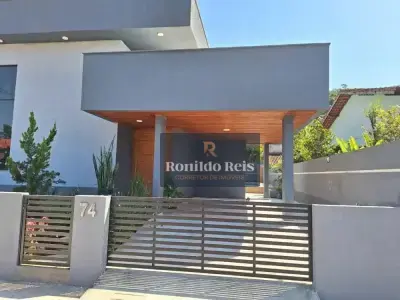 Casa com 2 quartos em Reta dos Ipês, Cachoeiras de Macacu - 230m²